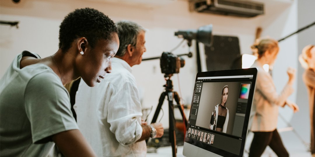 How to Drive Blockbuster Business Results with Performance Creative ...