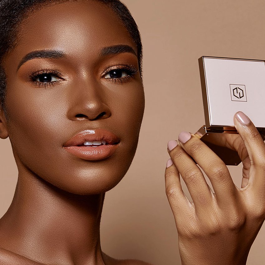 jouer model with makeup